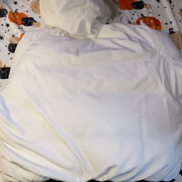 Authentic Canada Goose Bomber Jacket - Picture 4 of 8